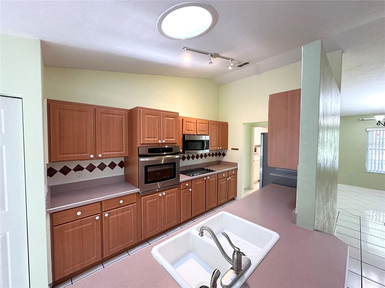 Listing Photo 25