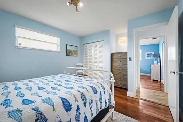 Listing Photo 18