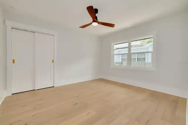 Listing Photo 23