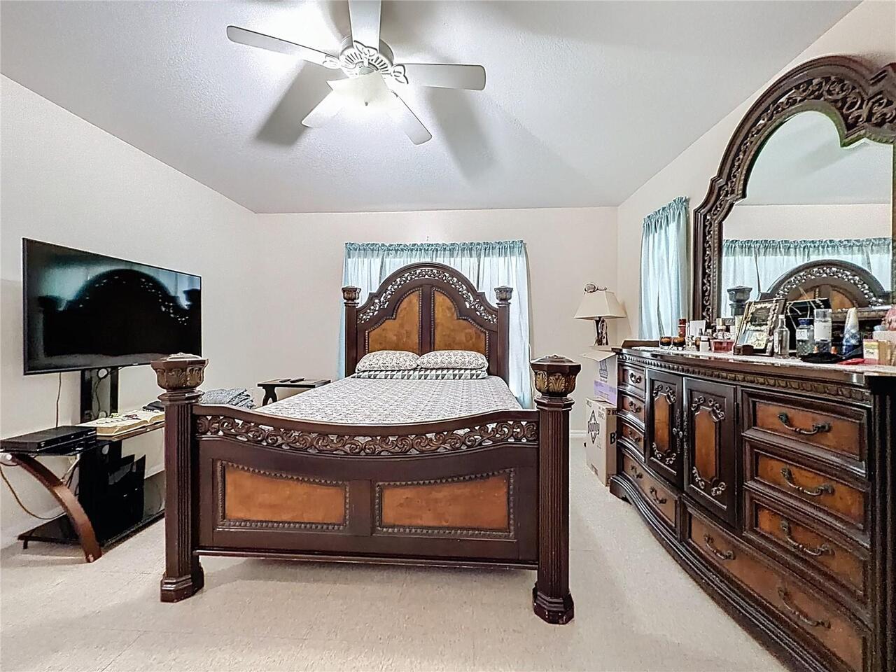 Listing Photo 22