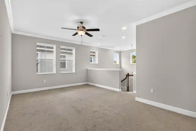 Listing Photo 16