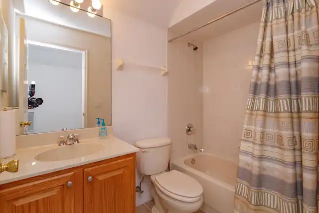 Listing Photo 22