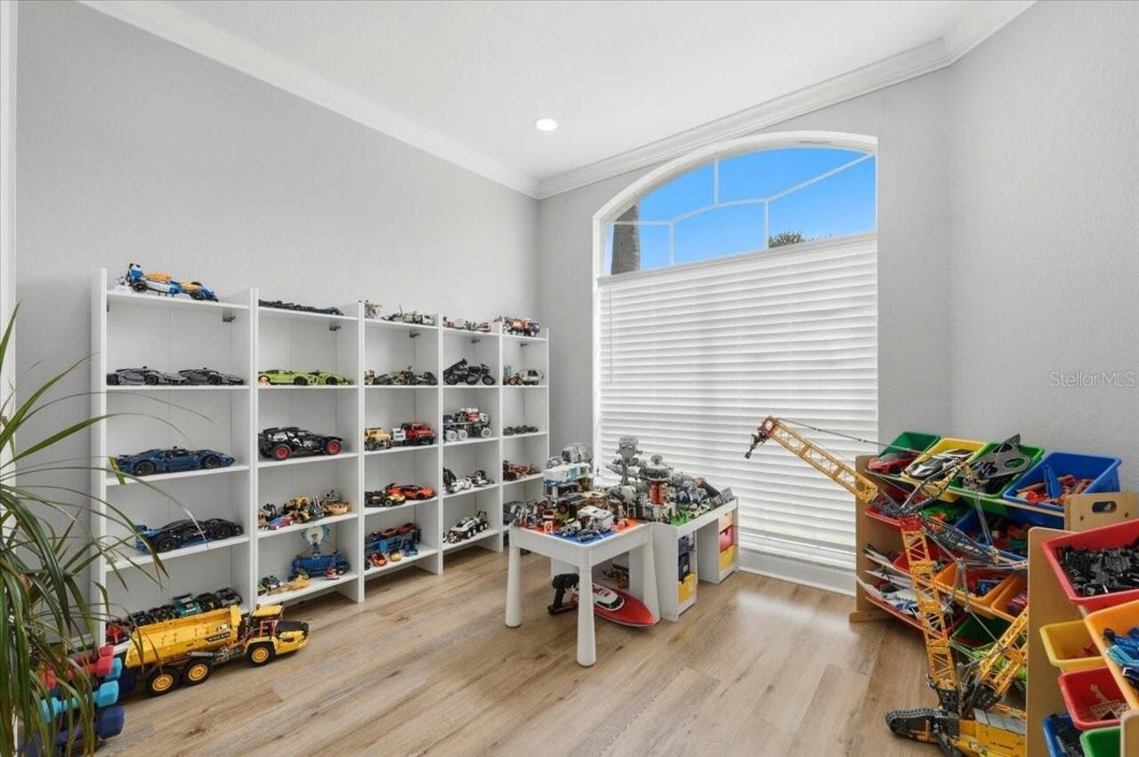 Listing Photo 15