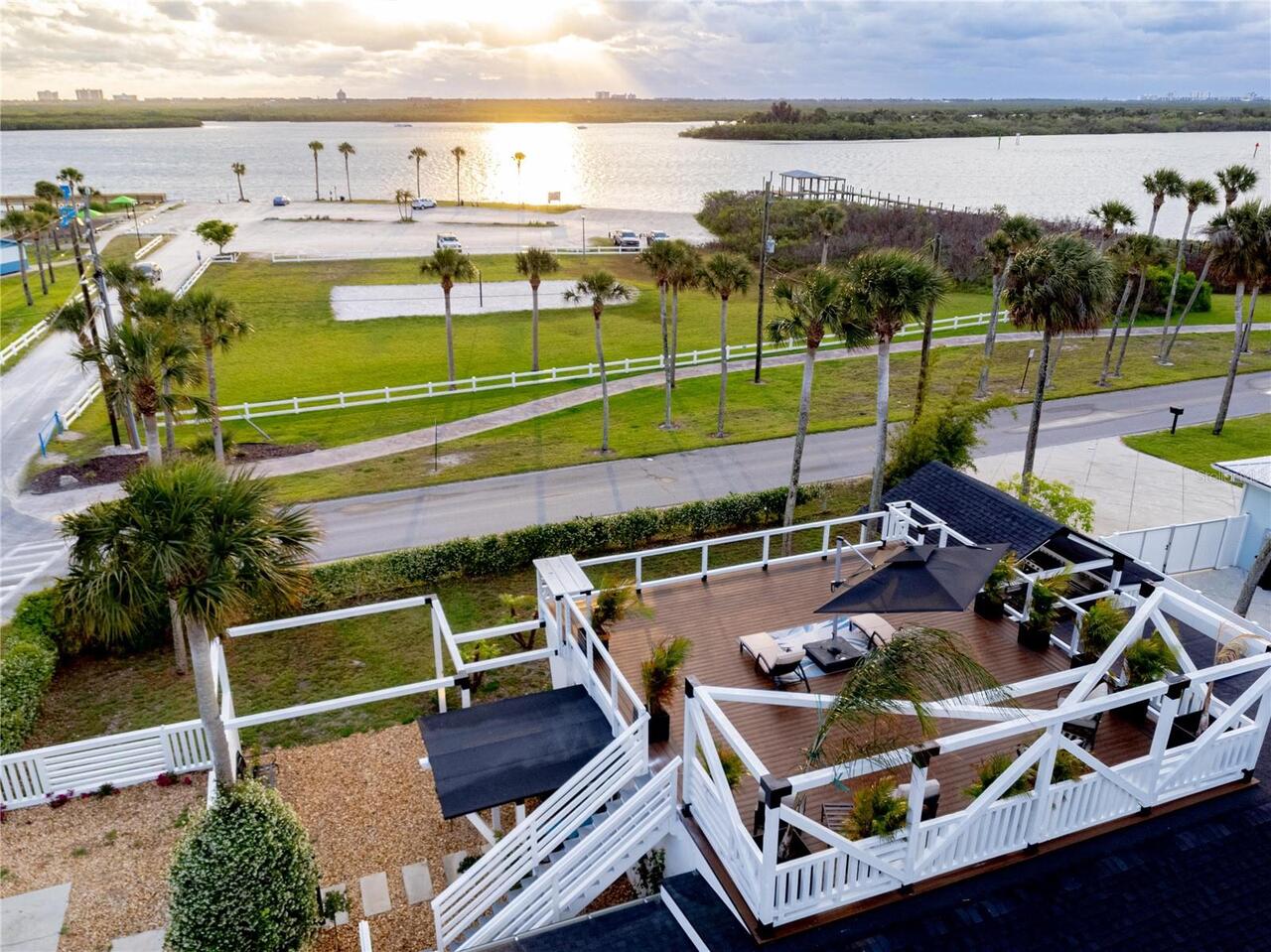 Edgewater Real Estate