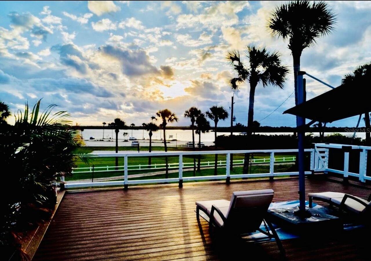 Edgewater Real Estate