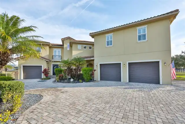 Listing Photo 15