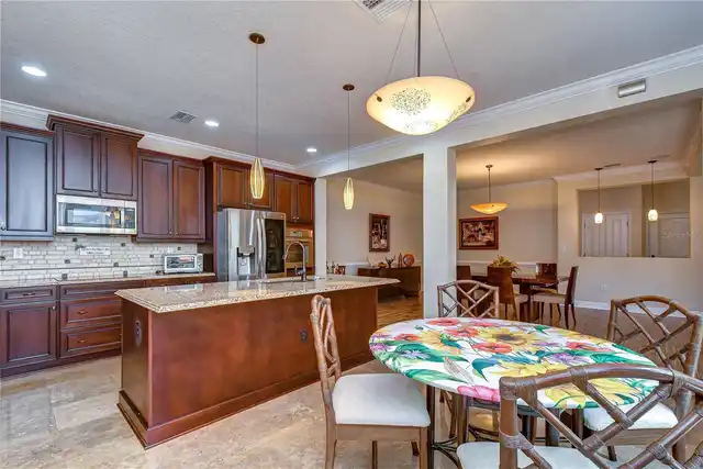 Listing Photo 16