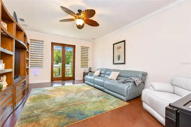 Listing Photo 23