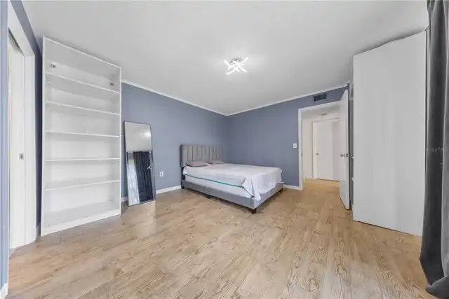 Listing Photo 26
