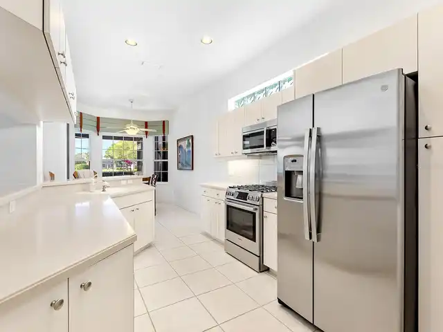 Listing Photo 19