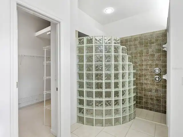 Listing Photo 33