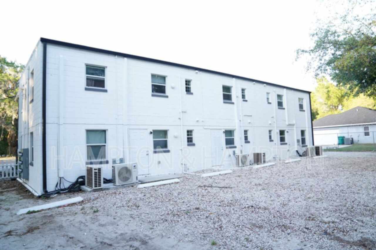 Listing Photo 18