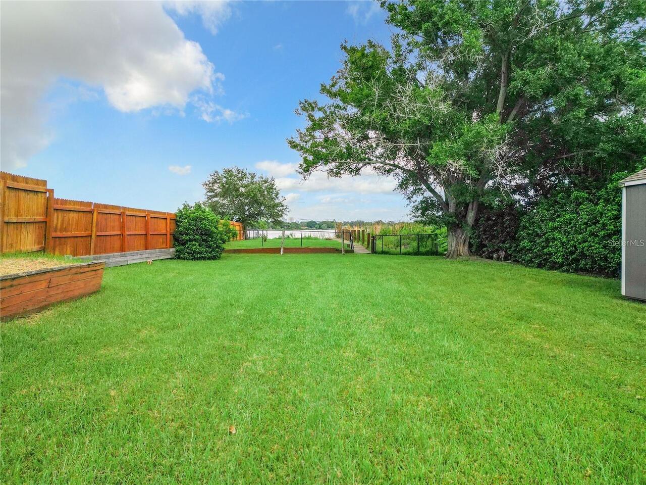 Listing Photo 11