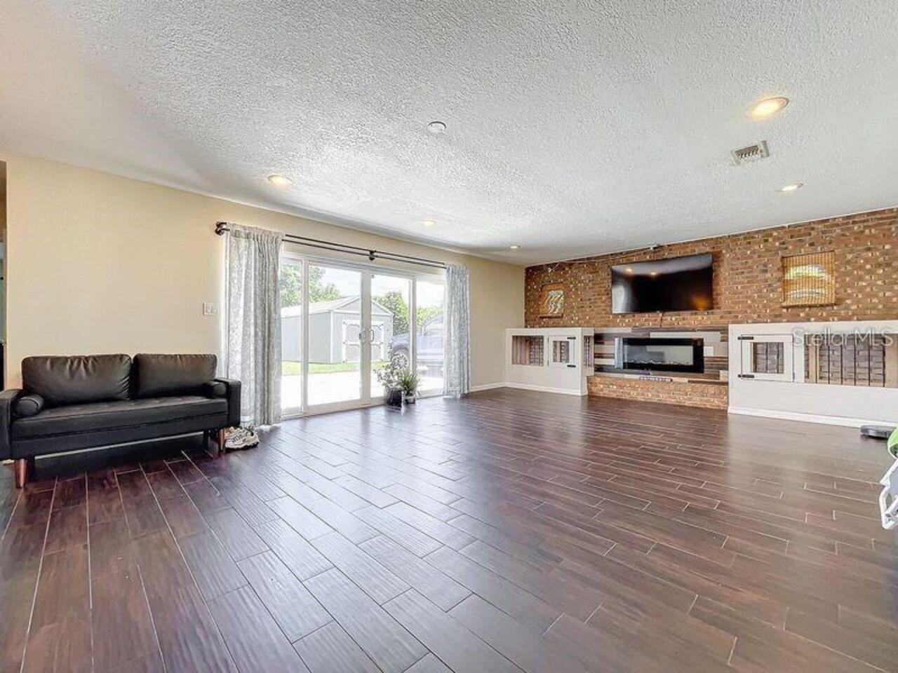 Listing Photo 13