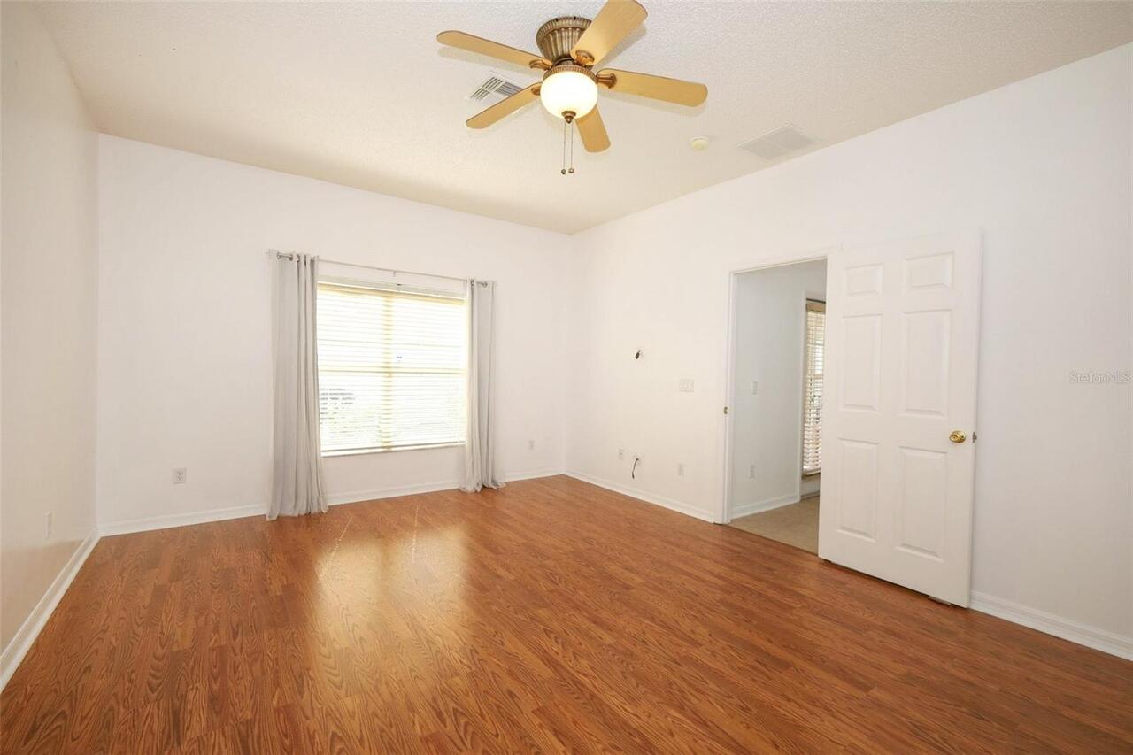 Listing Photo 23