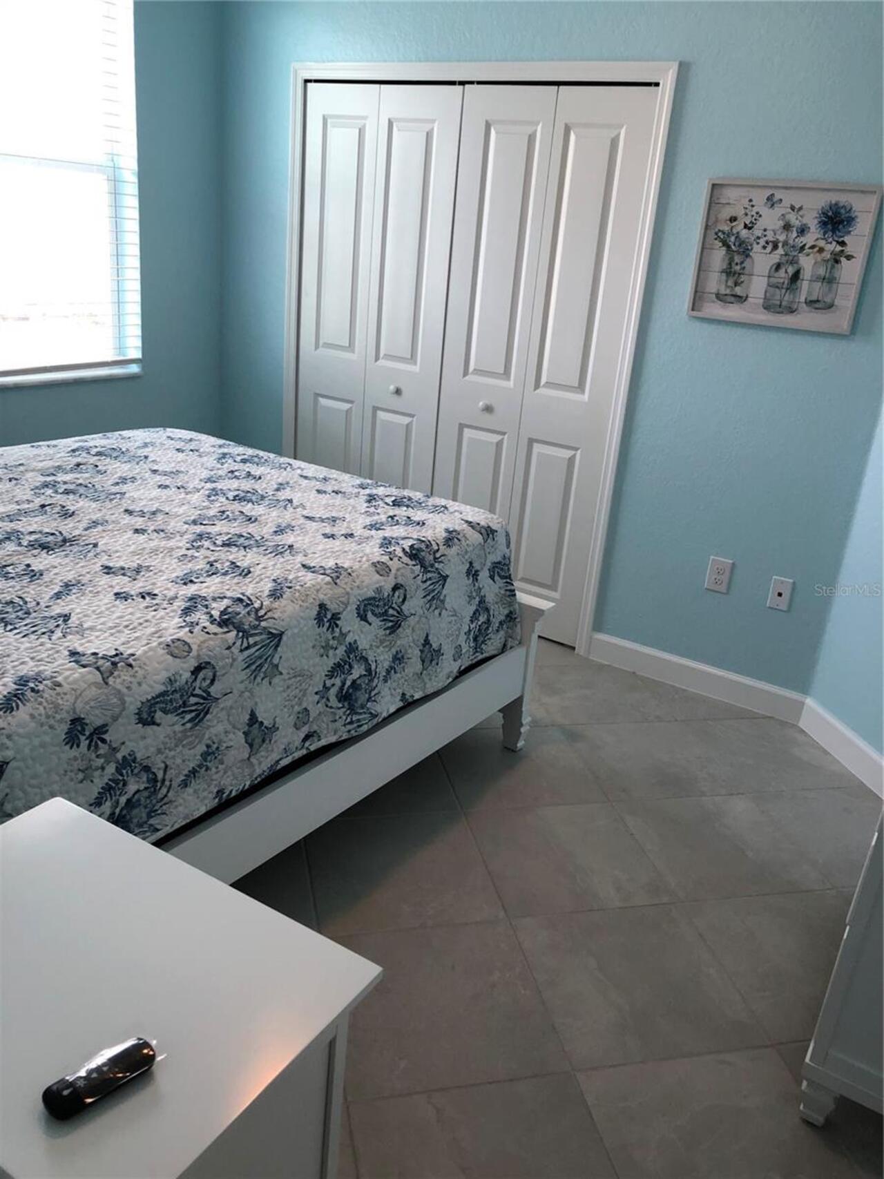Listing Photo 9