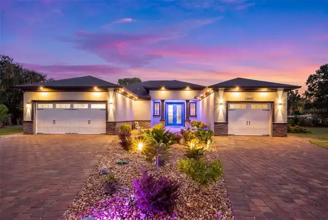 Wimauma Real Estate