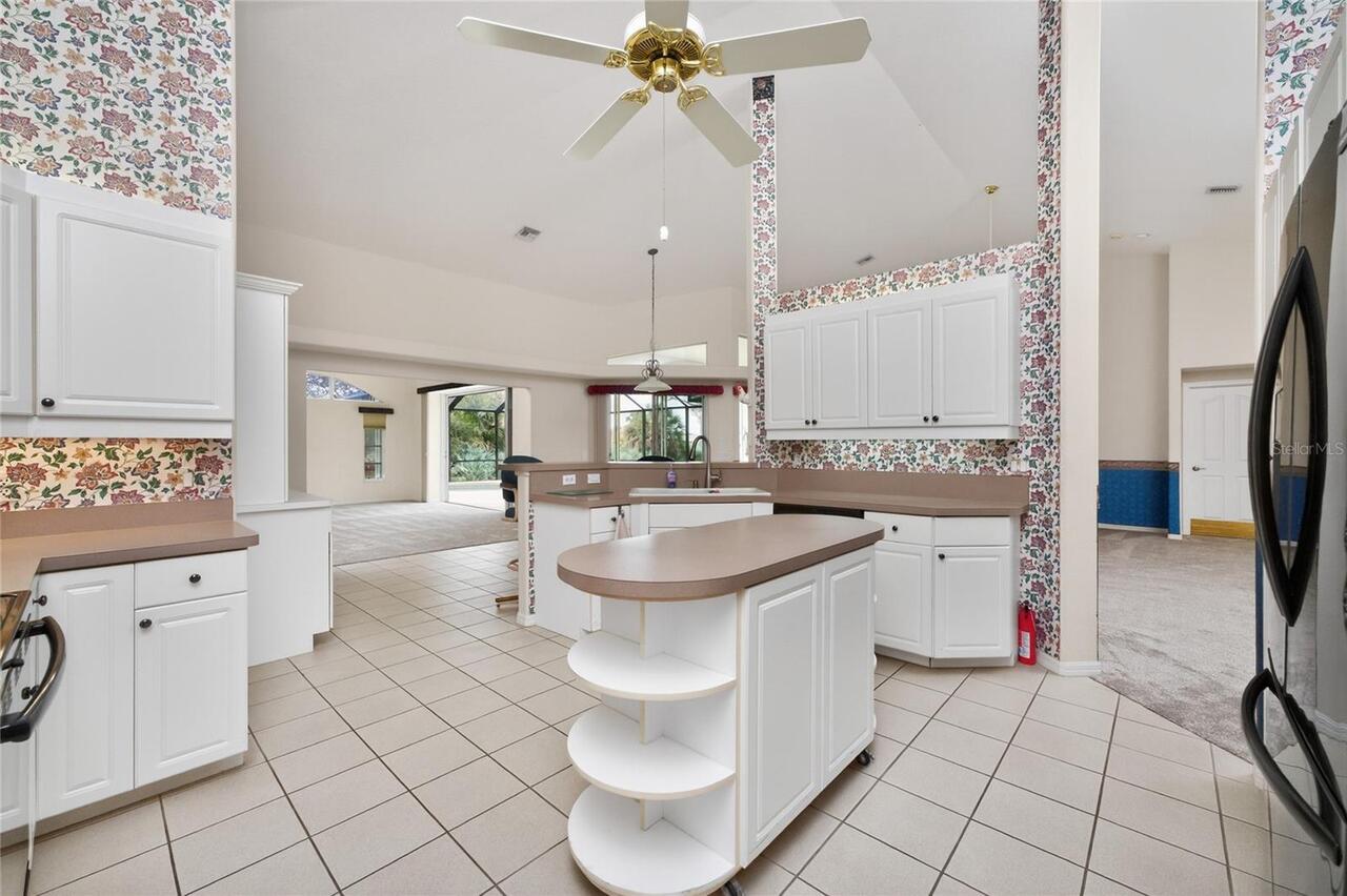 Listing Photo 18