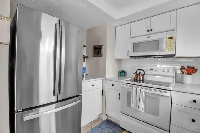 Listing Photo 15