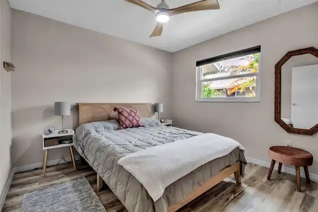 Listing Photo 22