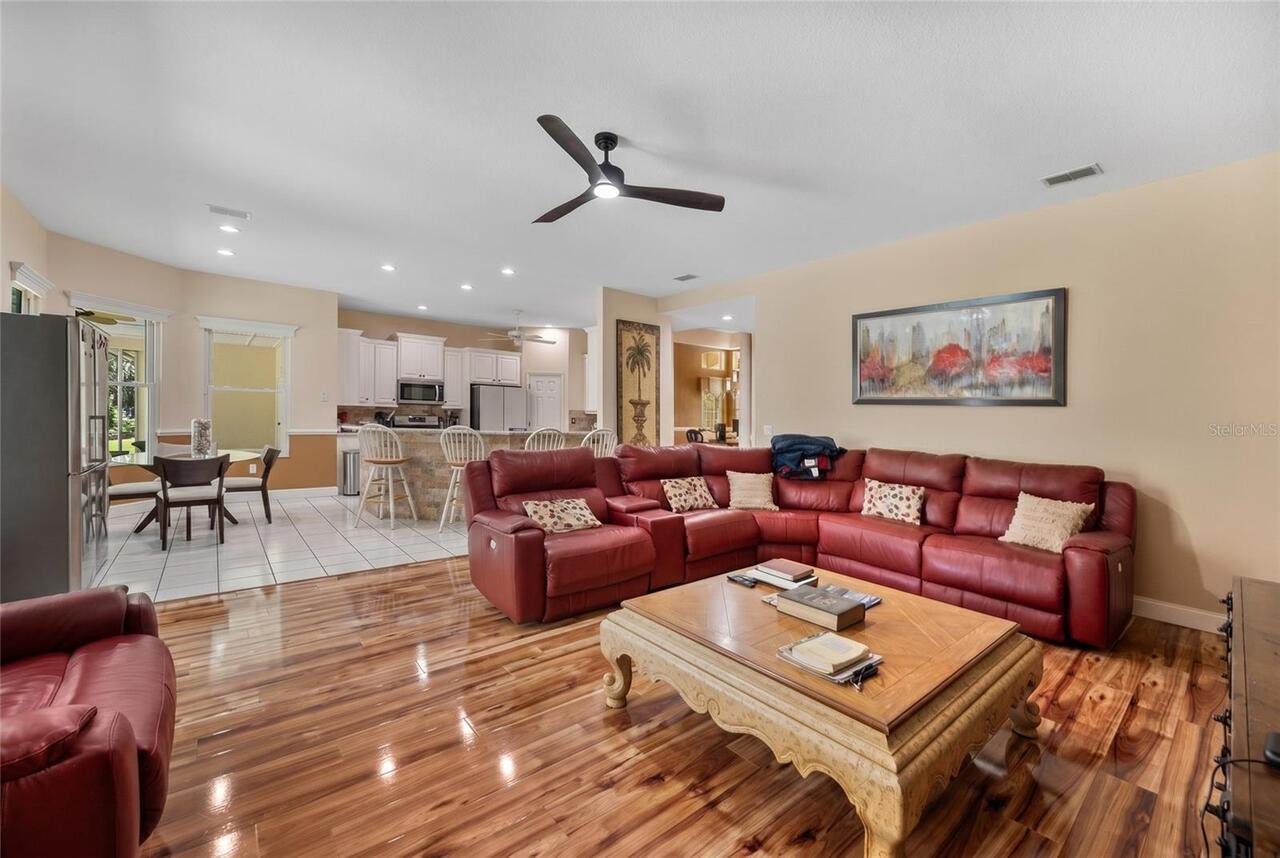 Listing Photo 13