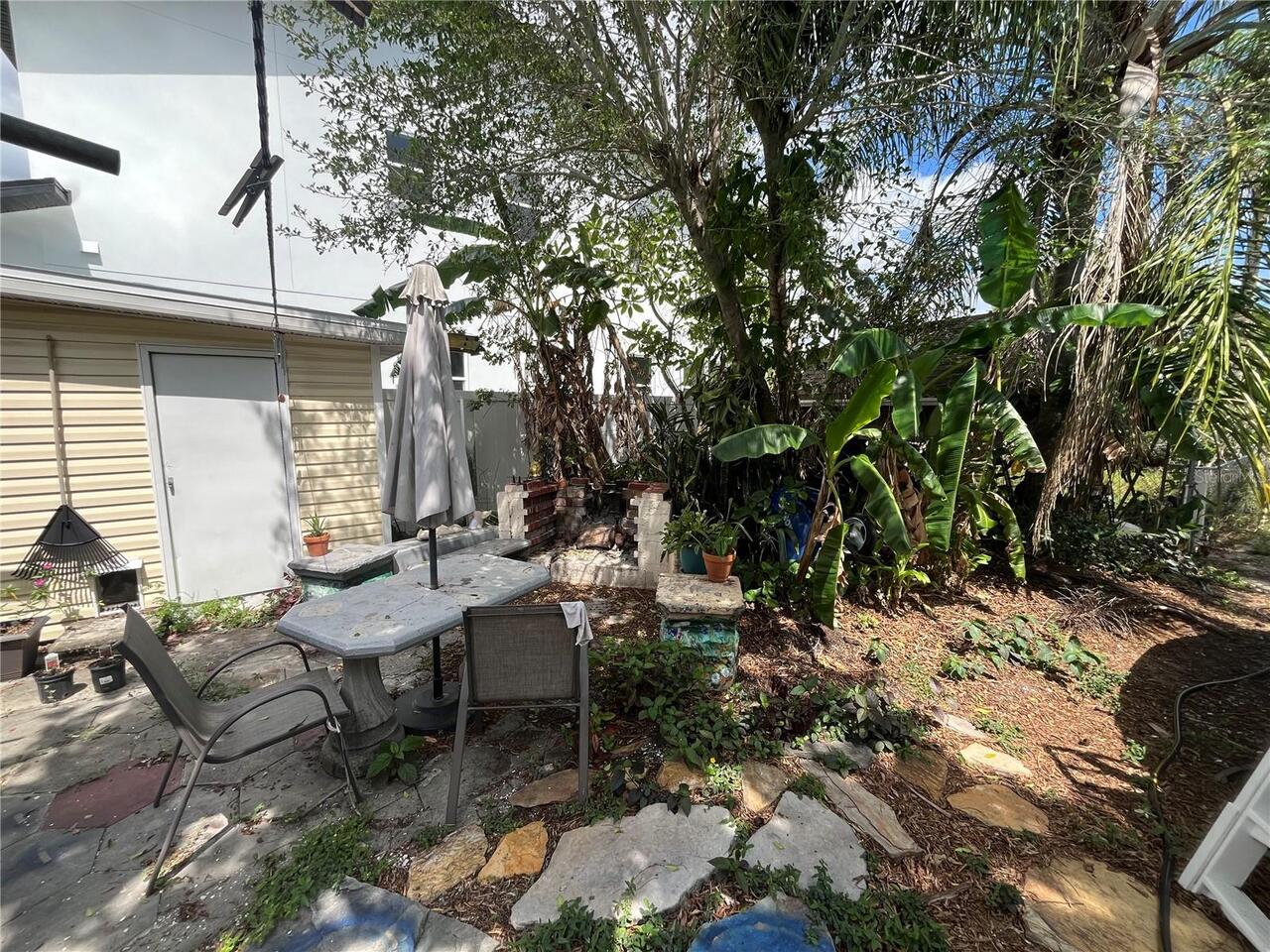 Listing Photo 6