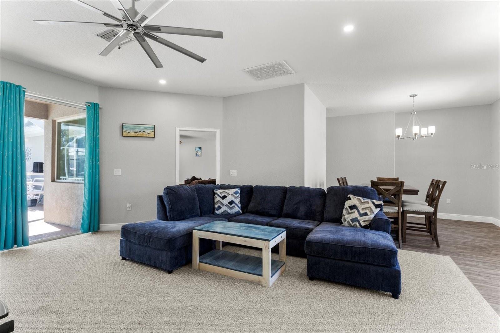 Listing Photo 17