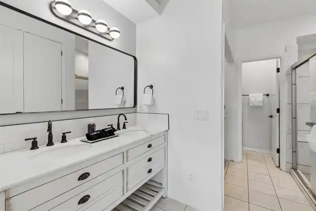 Listing Photo 14