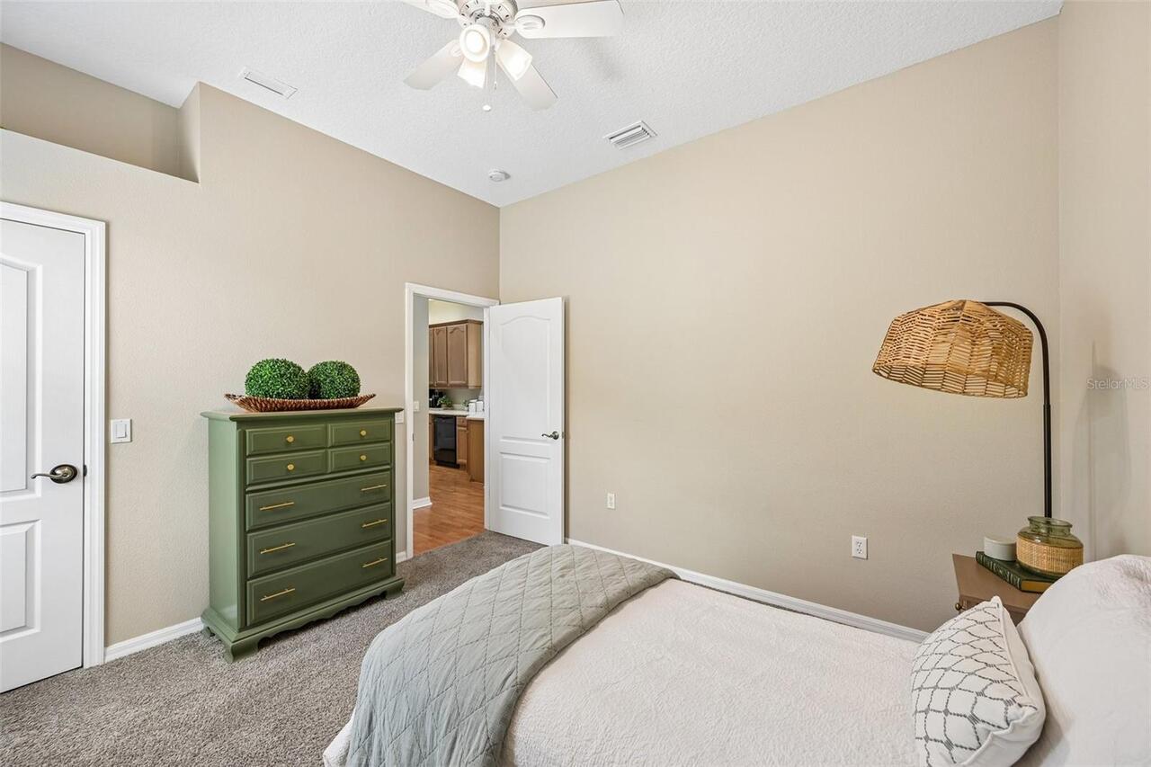 Listing Photo 32