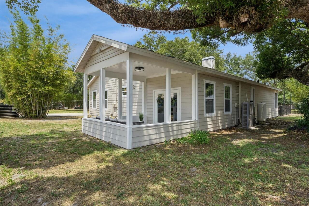 Listing Photo 9