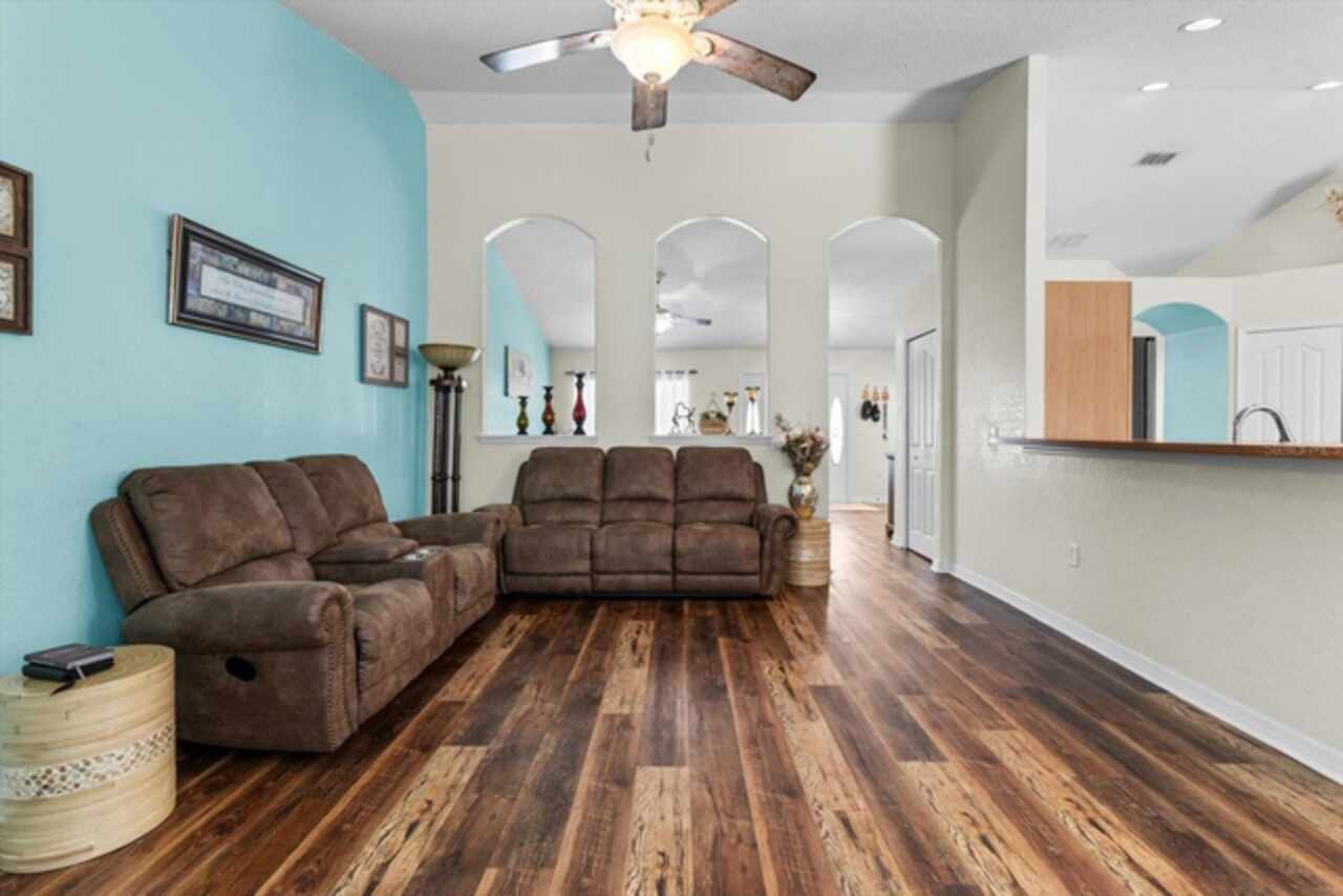 Listing Photo 13