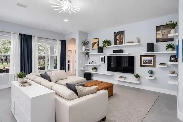 Listing Photo 15