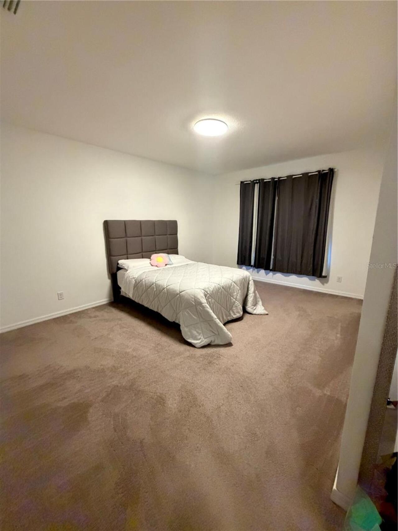Listing Photo 15