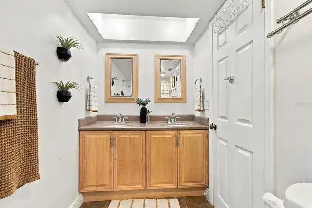 Listing Photo 42