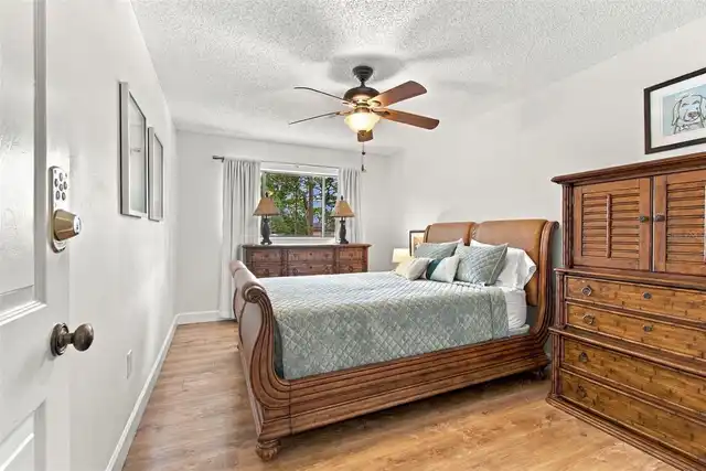 Listing Photo 43