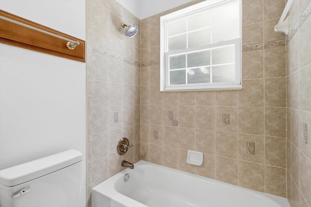 Listing Photo 28