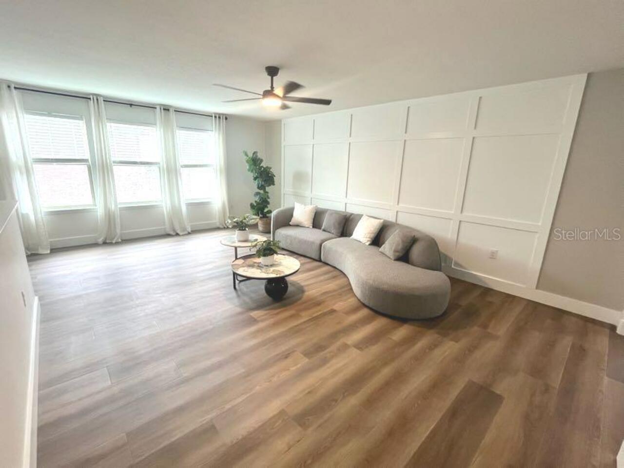 Listing Photo 11
