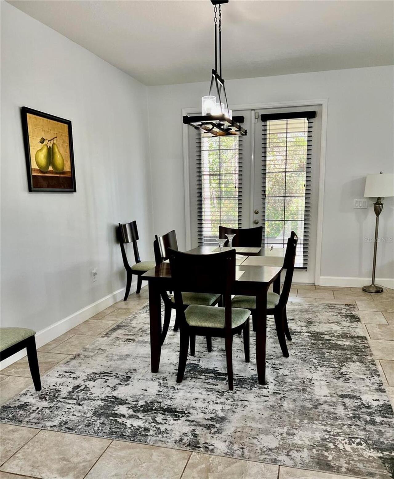 Listing Photo 8