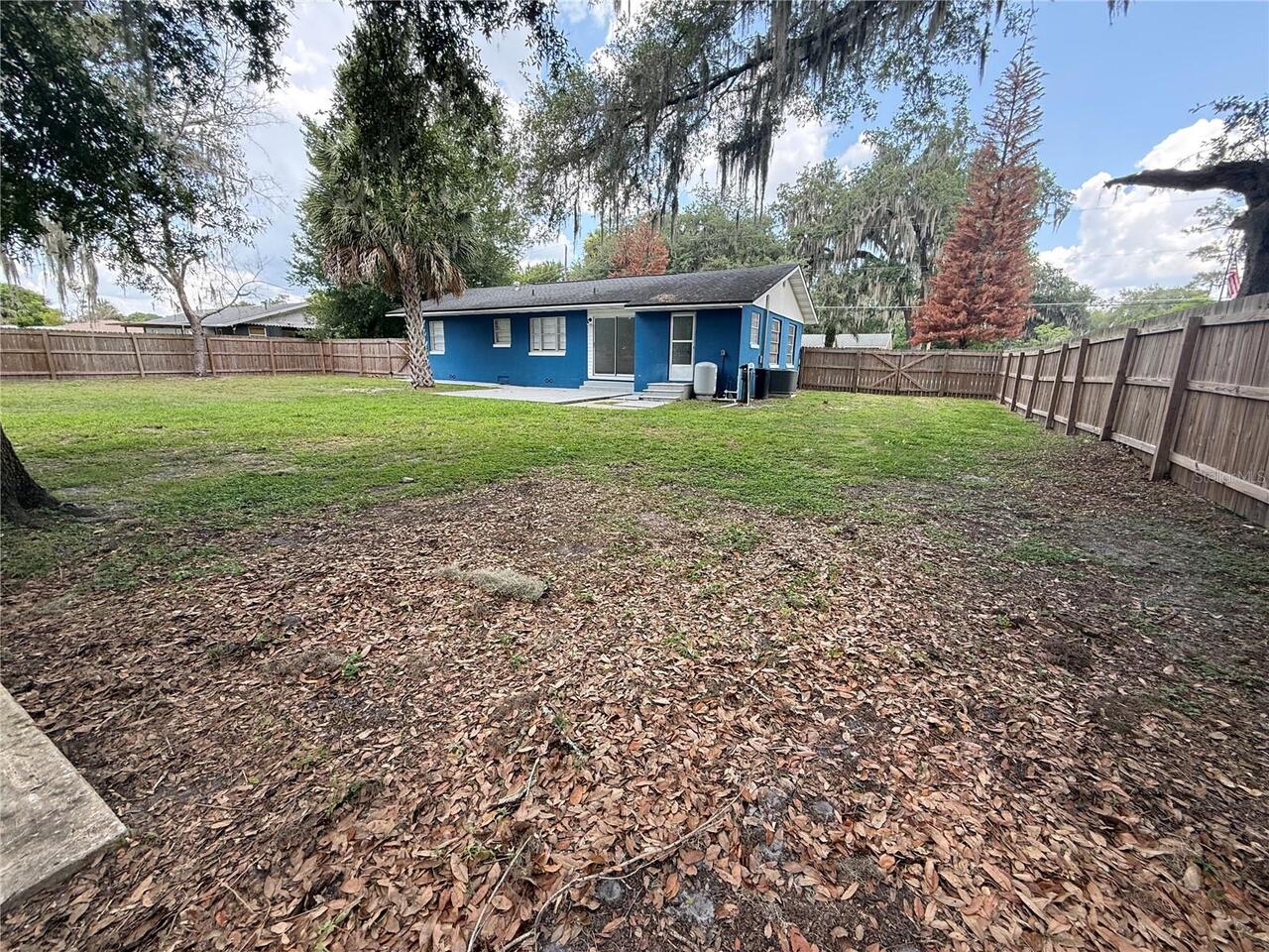 Listing Photo 12