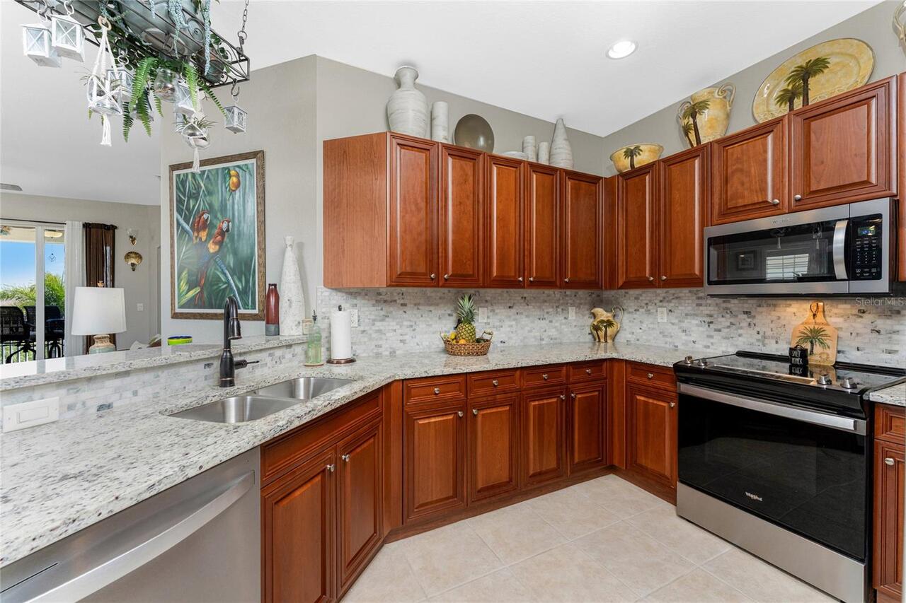 Listing Photo 10
