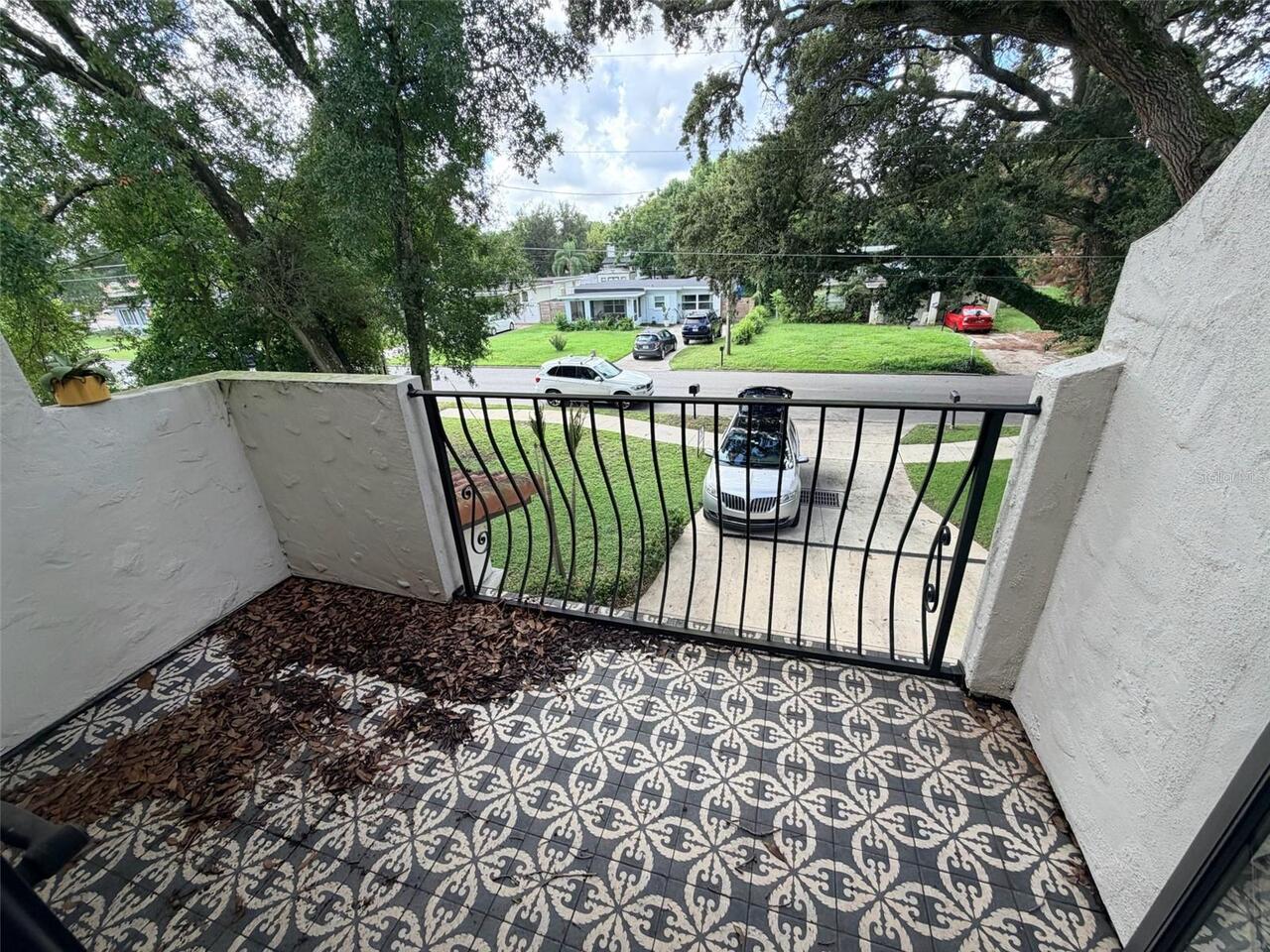 Listing Photo 10
