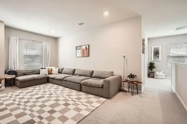 Listing Photo 15