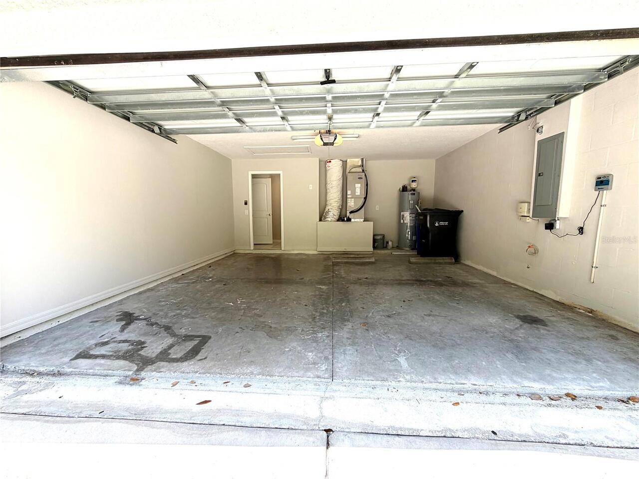 Listing Photo 16