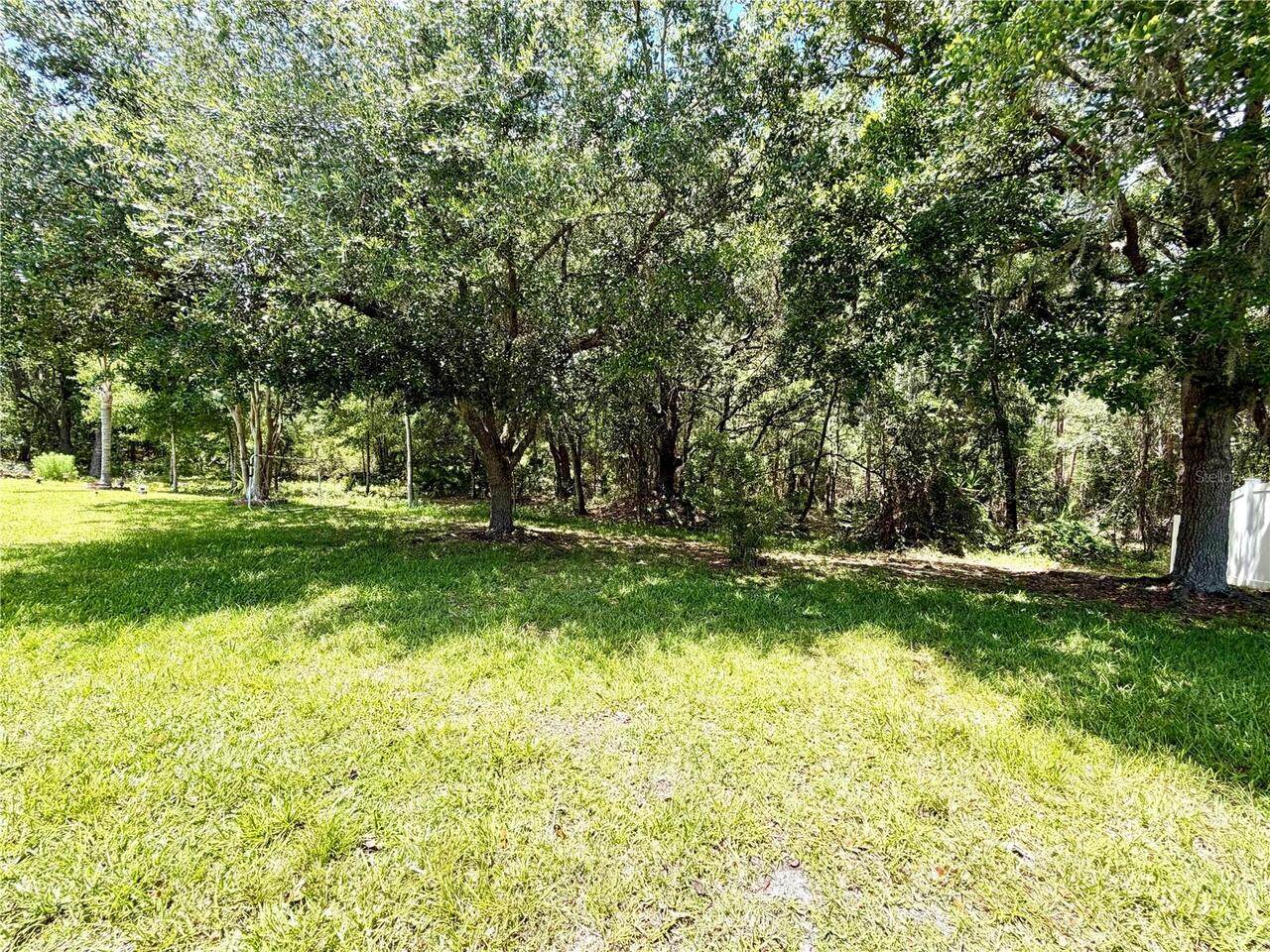 Listing Photo 17