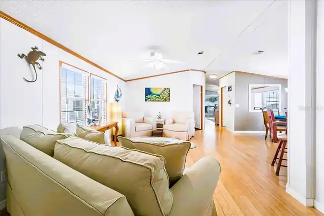 Listing Photo 13