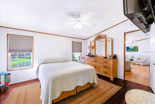 Listing Photo 23