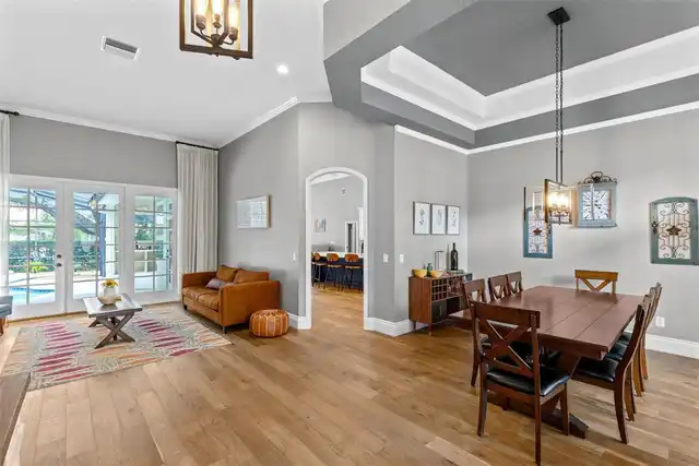 Listing Photo 17