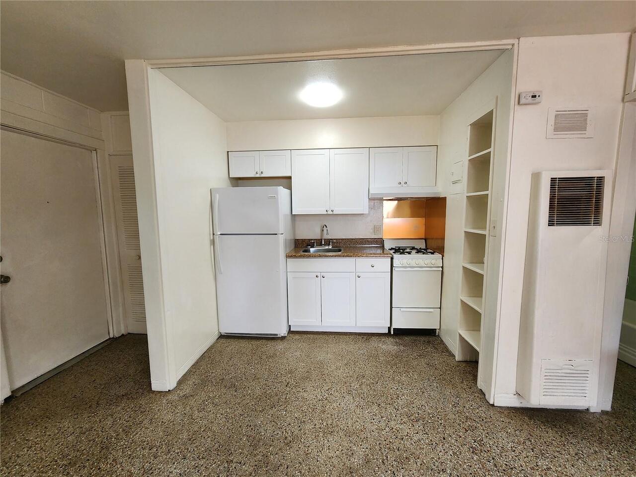 Listing Photo 6