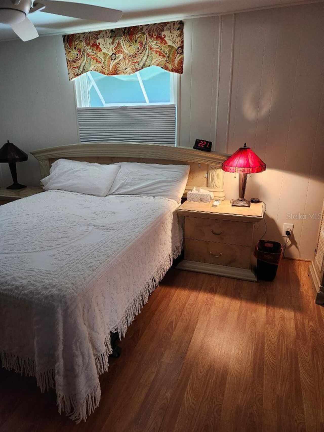 Listing Photo 16
