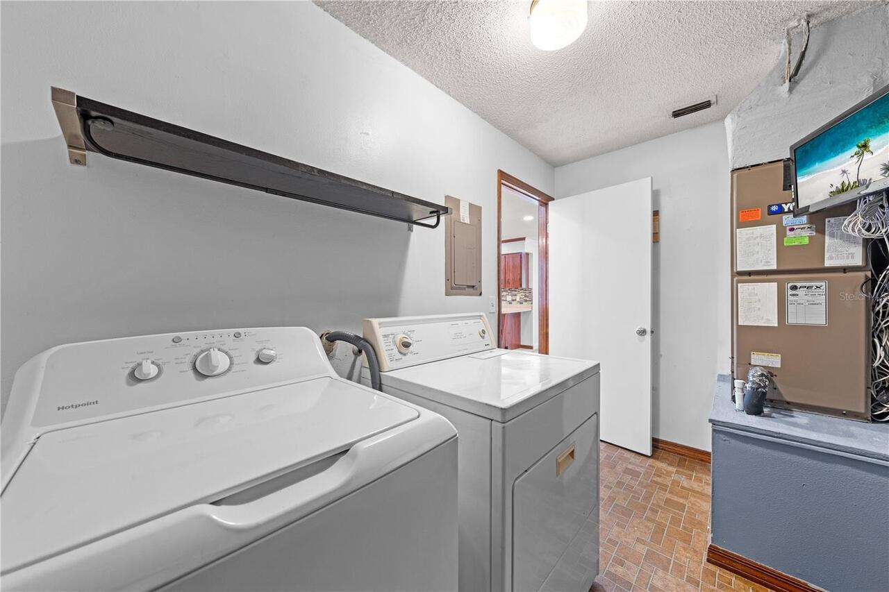 Listing Photo 34